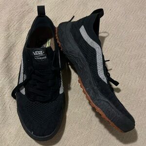 GU | Vans | Ultrarange | Ecocrush | PET Friendly Home